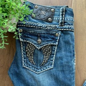 Miss Me | 🤩 signature boot wing jeans